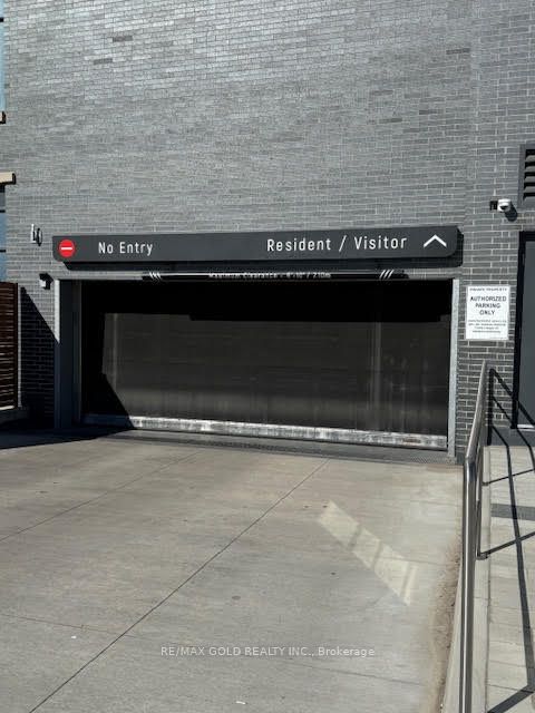 28 Interchange Way 2208