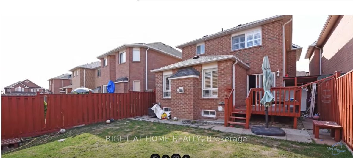 1126 Galesway Boulevard Upper