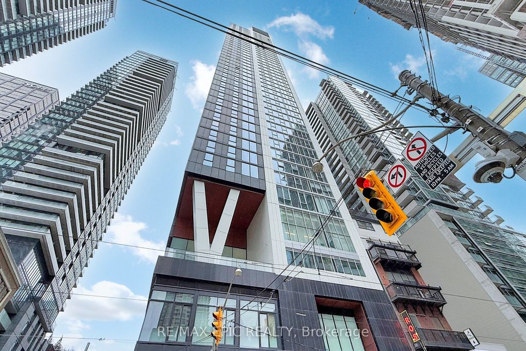 Photo of 357 King Street W #2906, Toronto, ON M5V 0S7 (MLS # C12302312)