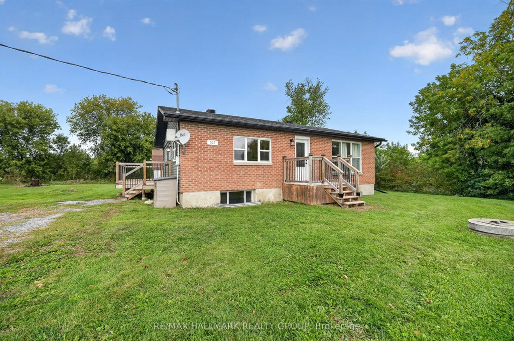 Photo of 517 Butler Road, Clarence-Rockland, ON K0A 2A0 (MLS # X13804742)