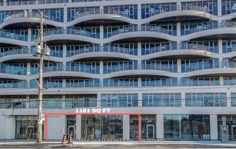 689 The Queens Way E 2 Toronto ON M8Y 1L1