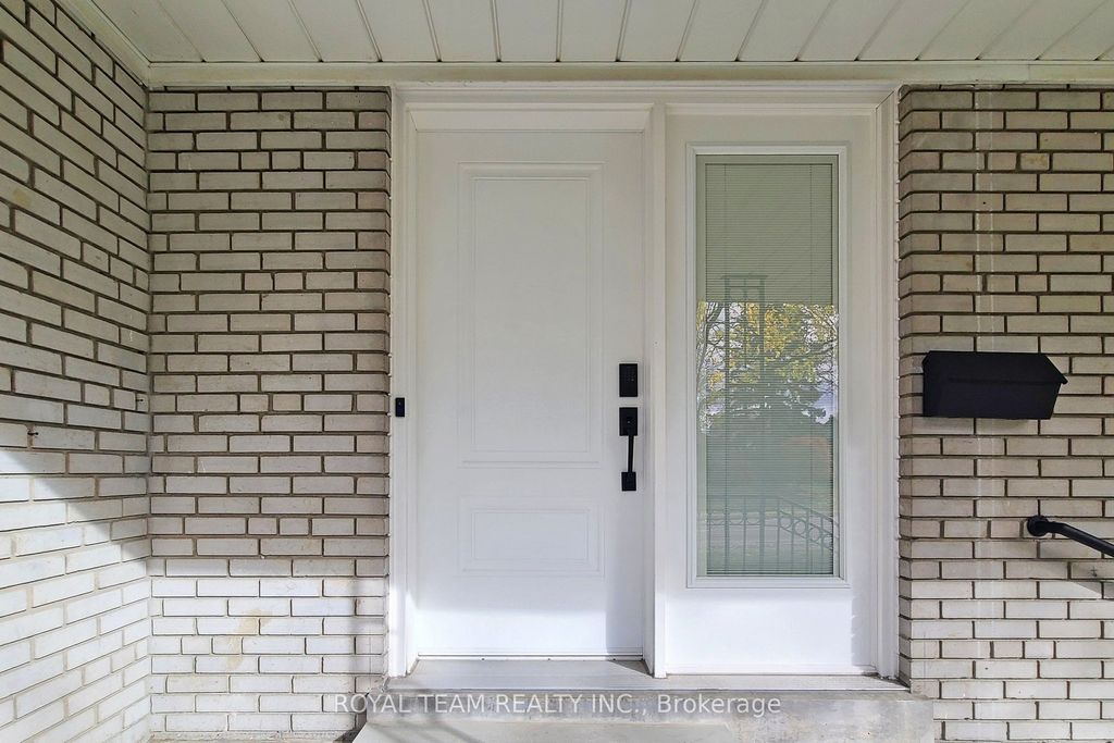 Photo of 37 Markland Drive, Toronto, ON M9C 1M9 (MLS # W12586118)