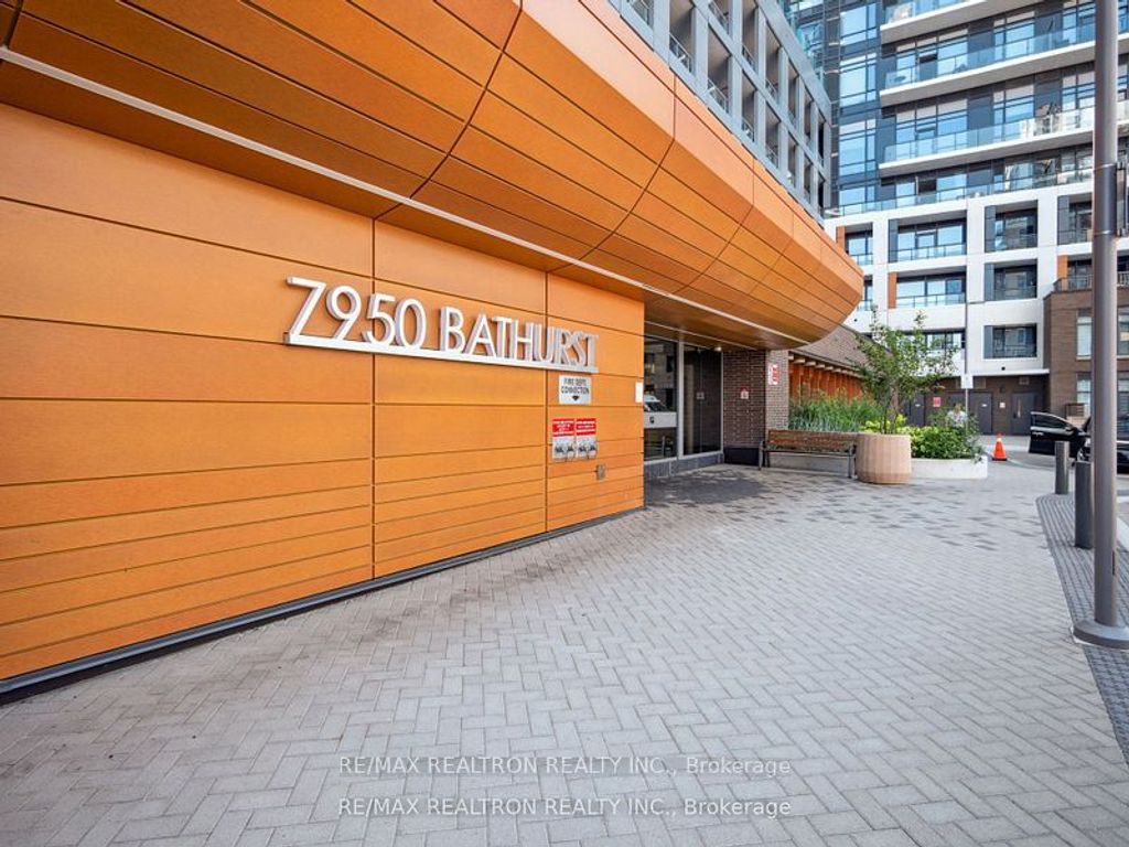 Photo of 7950 Bathurst Street #332, Vaughan, ON L4J 0L4 (MLS # N12878992)
