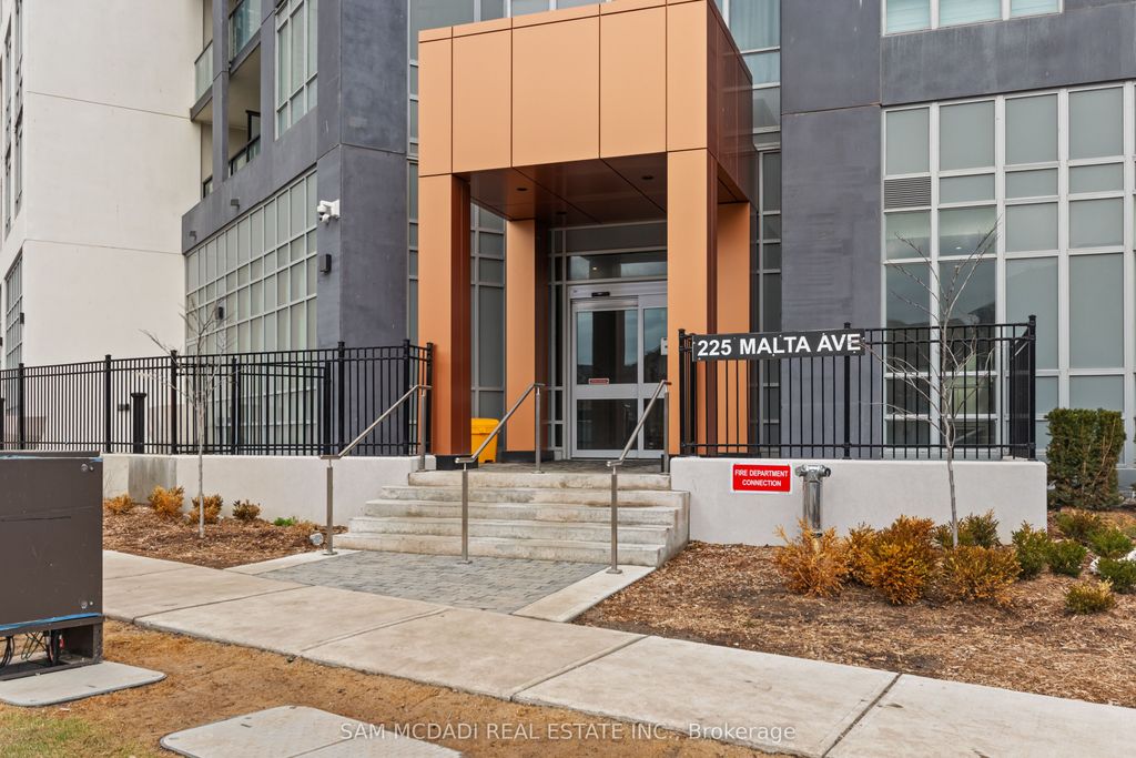 Photo of 225 Malta Avenue #706, Brampton, ON L6Y 4M5 (MLS # W13009666)
