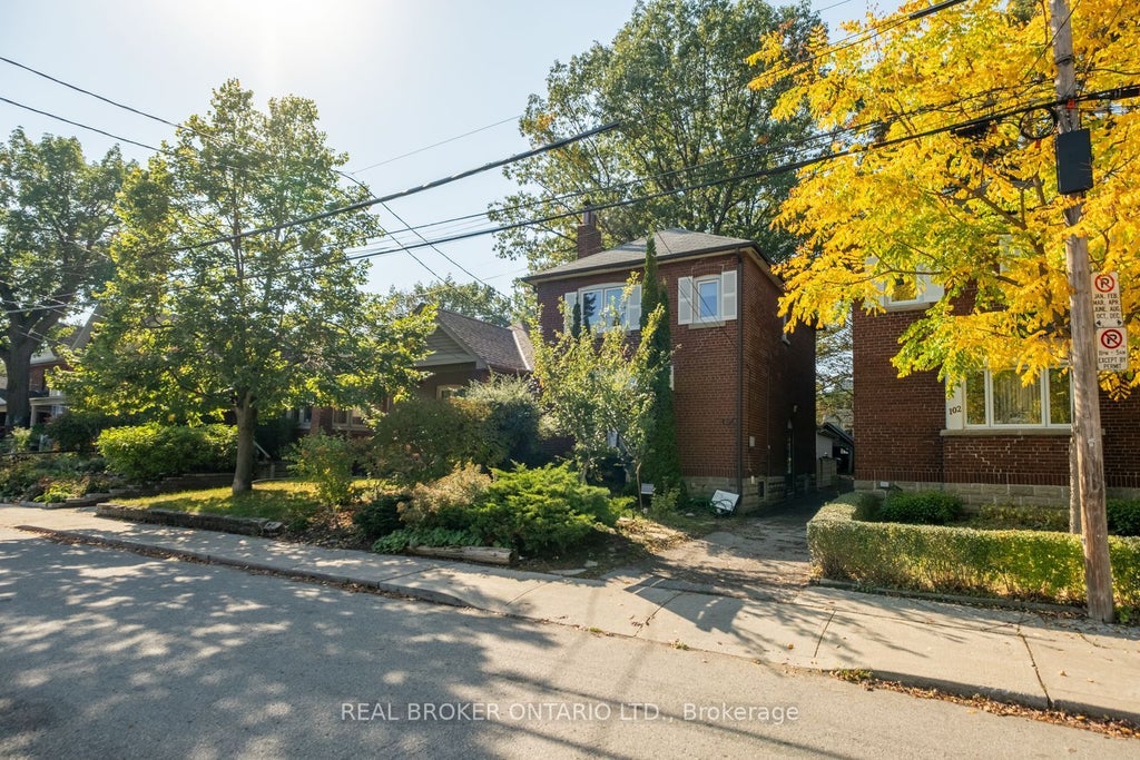 Photo of 100 Oak Park Avenue, Toronto, ON M4C 4M3 (MLS # E14033538)