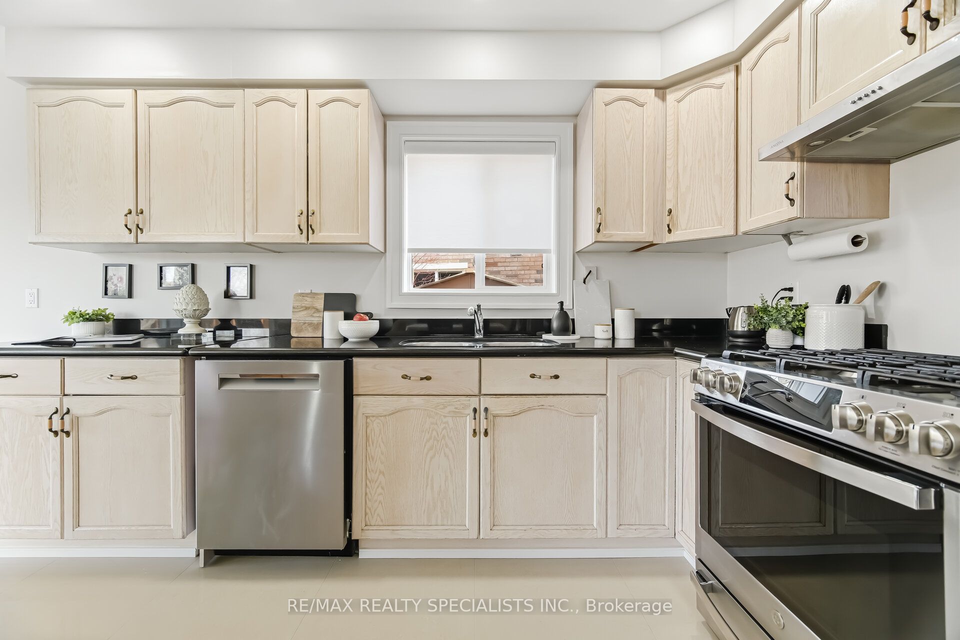 1169 Barnswallow Court