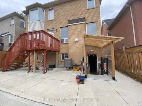 5873 Whitehorn Avenue Basement Mississauga ON L5V 2W7