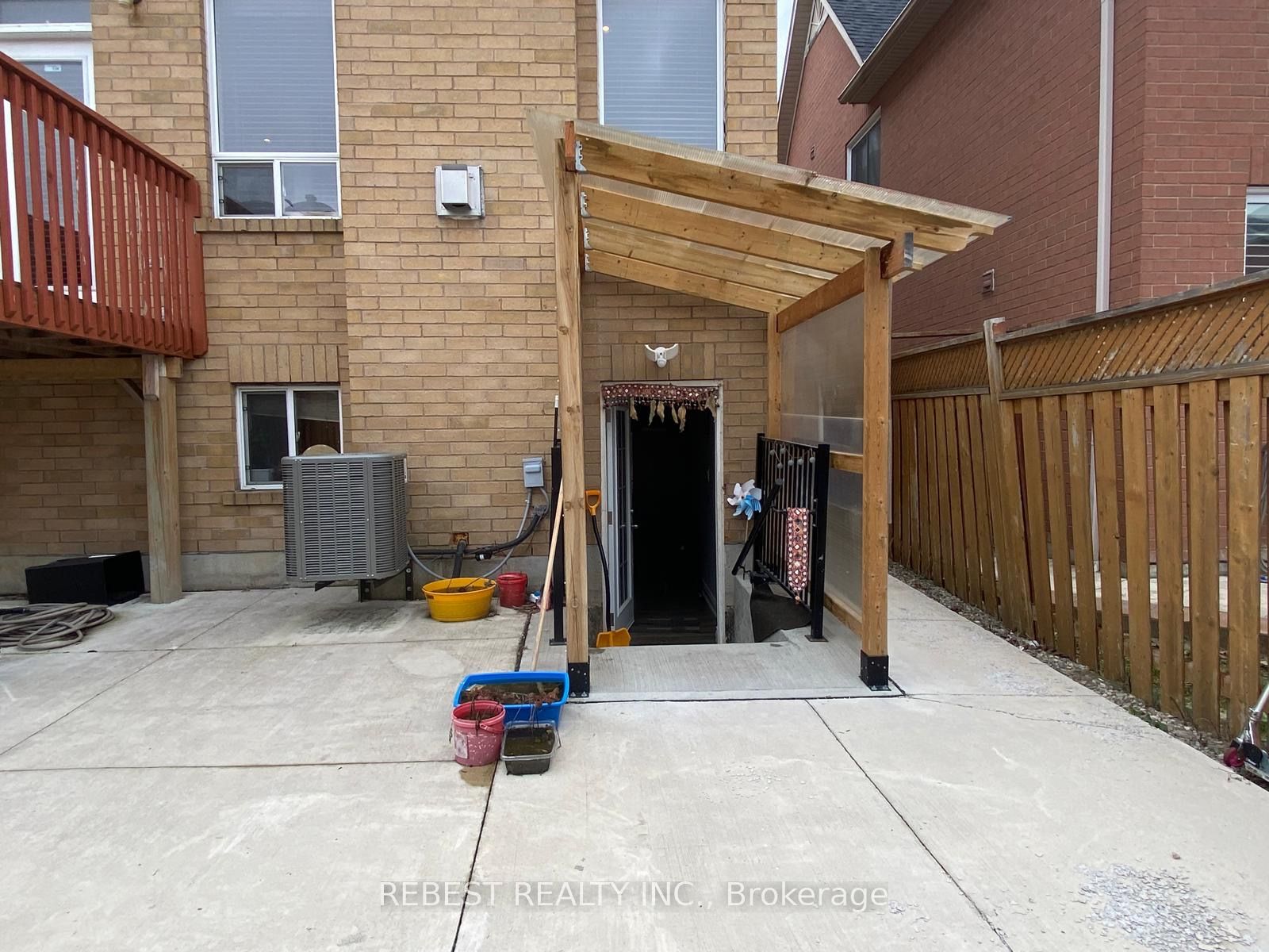 5873 Whitehorn Avenue Basement