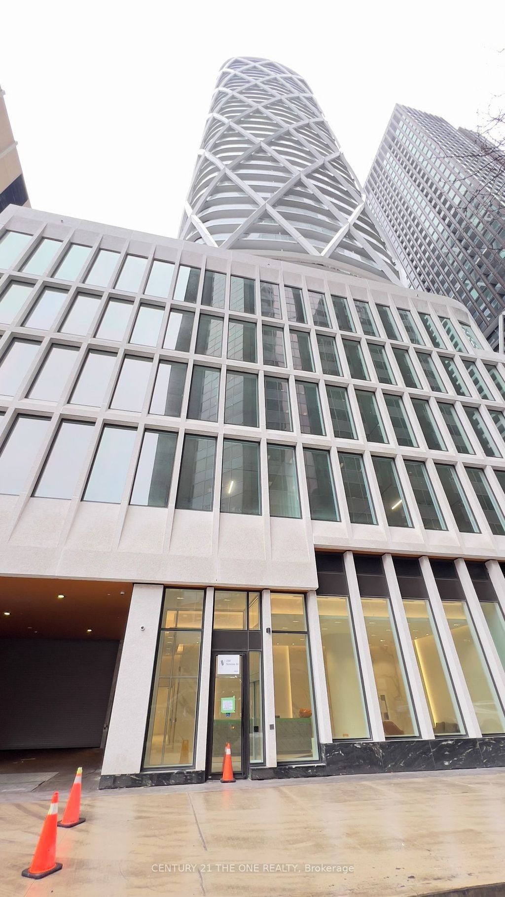 Photo of 230 Simcoe Street #2417, Toronto, ON M5T 1T4 (MLS # C12998588)