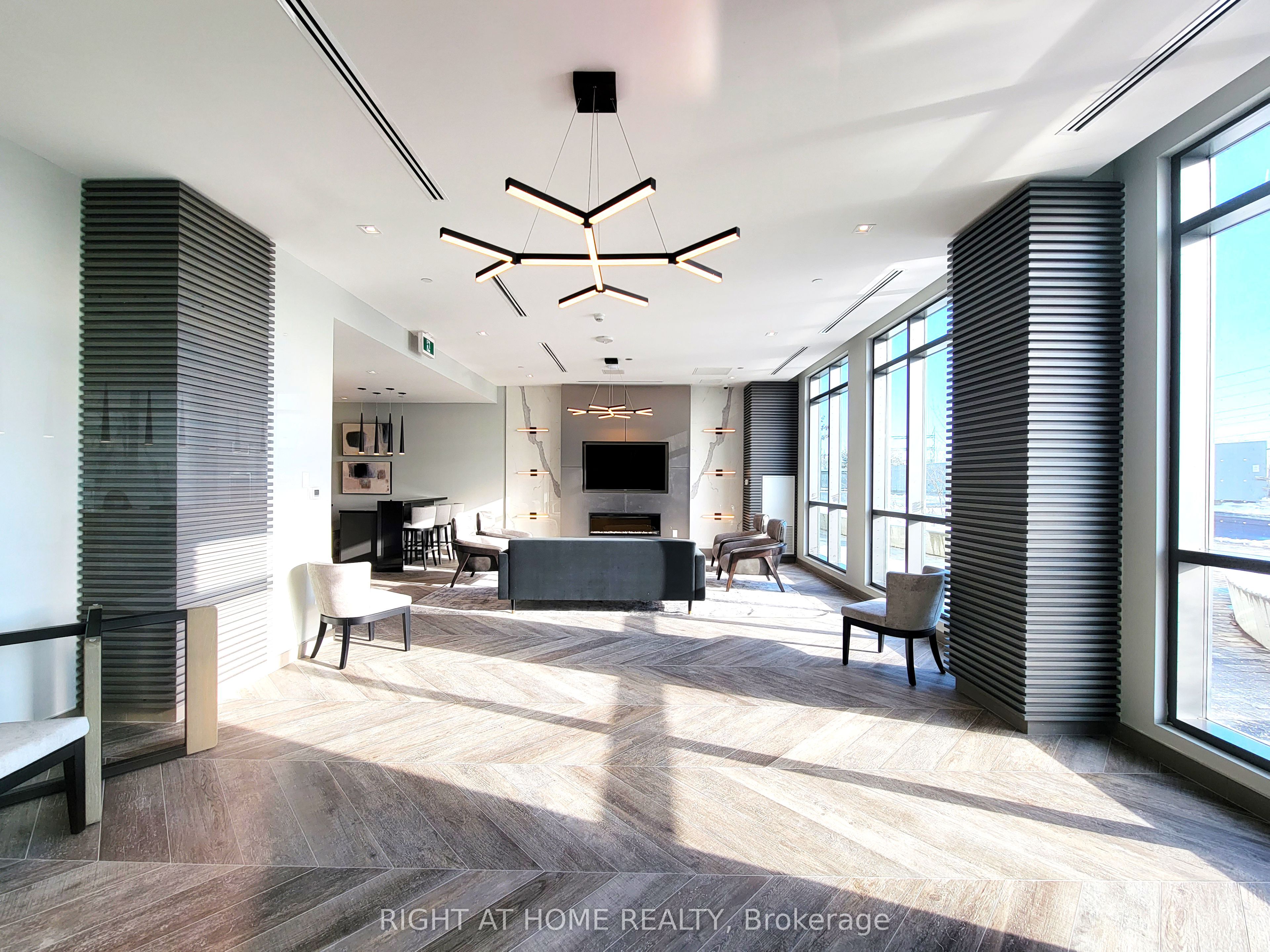 50 Thomas Riley Road 2205