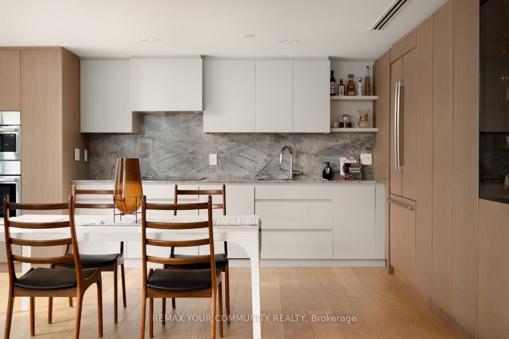 Photo of 349 St Clair Avenue W #109, Toronto, ON M5P 1N3 (MLS # C13783026)