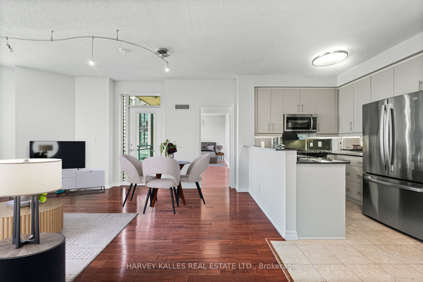 300 Bloor Street E 1703