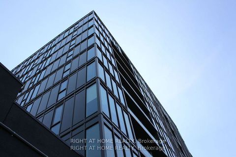 500 Dupont Street 506 Toronto ON M6G 0B8