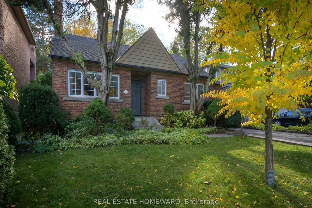 Photo of 59 Parkview Hill Crescent, Toronto, ON M4B 1R1 (MLS # E12913704)