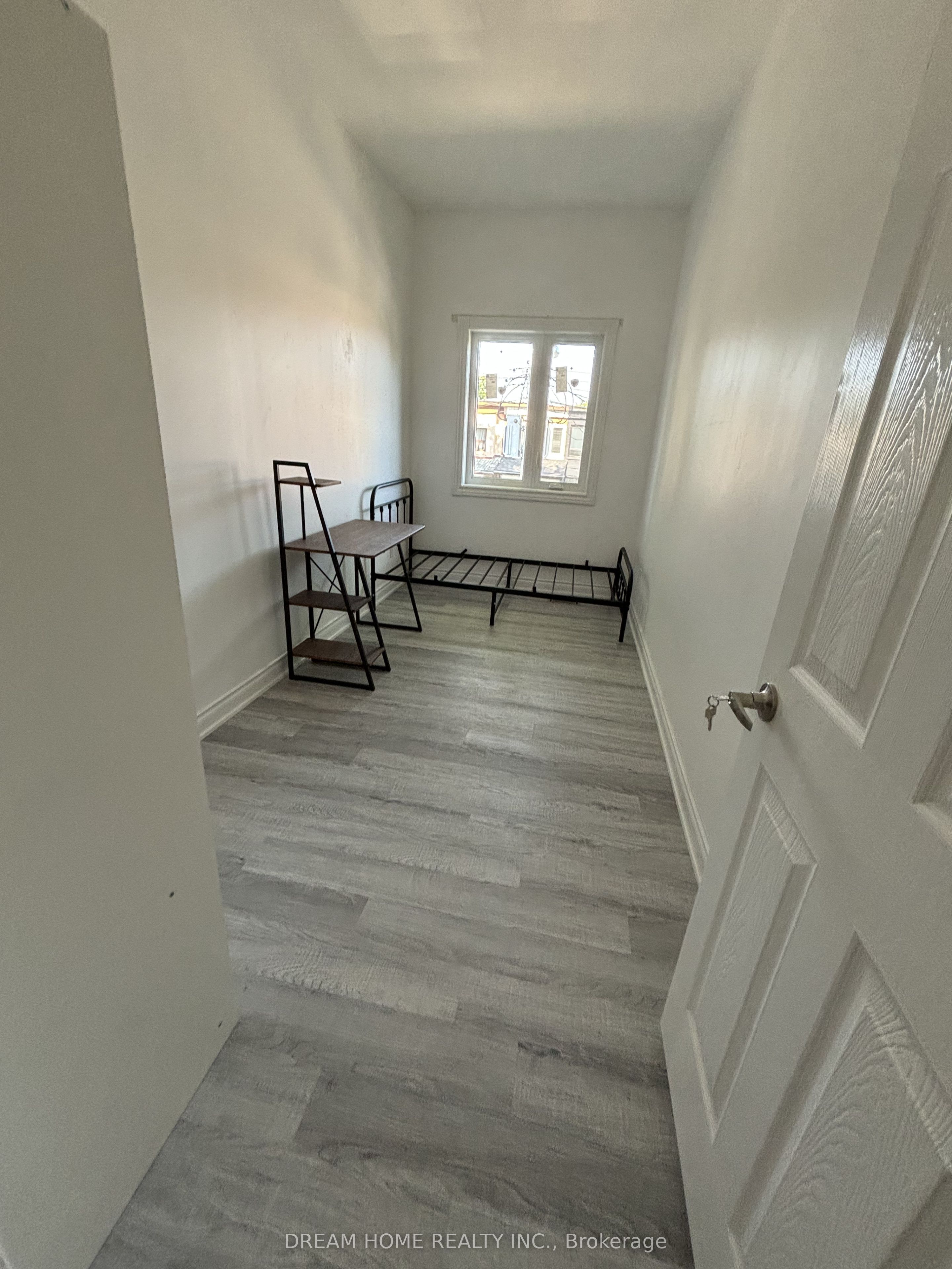 262 clinton Street 201