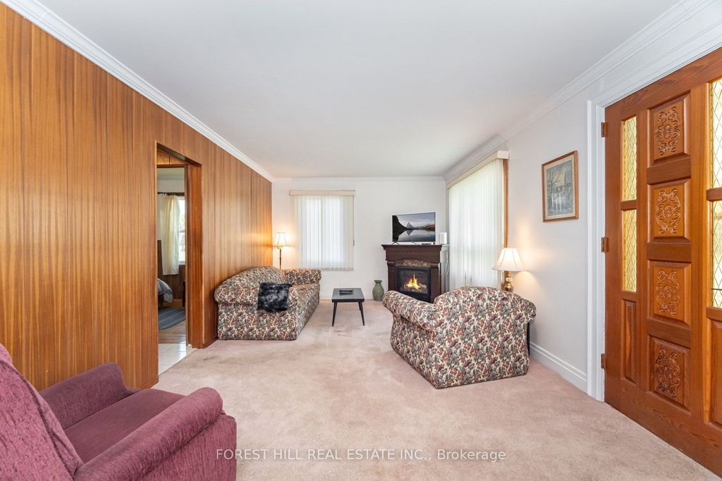 Photo of 2 Topham Road, Toronto, ON M4B 3K2 (MLS # E12448640)