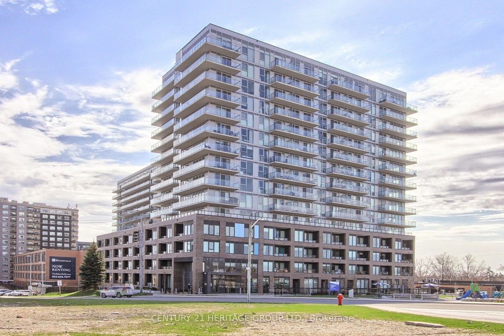 Photo of 185 Deerfield Road #503, Newmarket, ON L3Y 0G7 (MLS # N13042998)