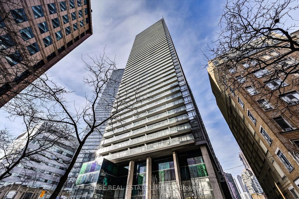 Photo of 38 Grenville Street #902, Toronto, ON M4Y 1A5 (MLS # C12760590)
