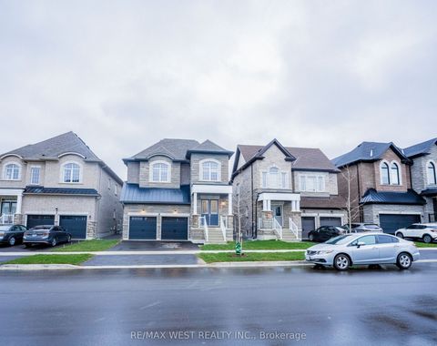 Photo of 3 Speciosa Street, Richmond Hill, ON L4E 2Y5 (MLS # N12528134)