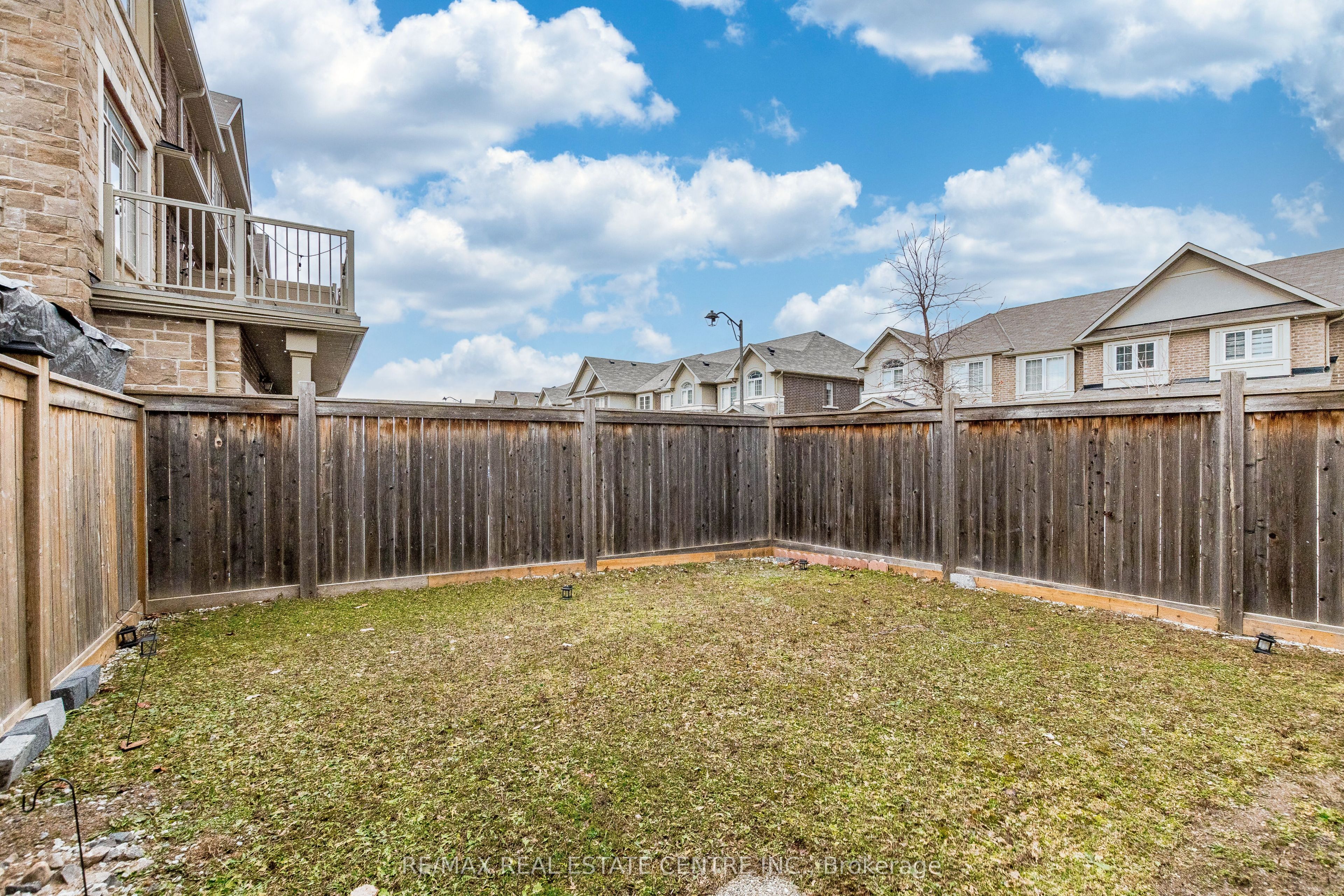 3254 Mockingbird Common N/A