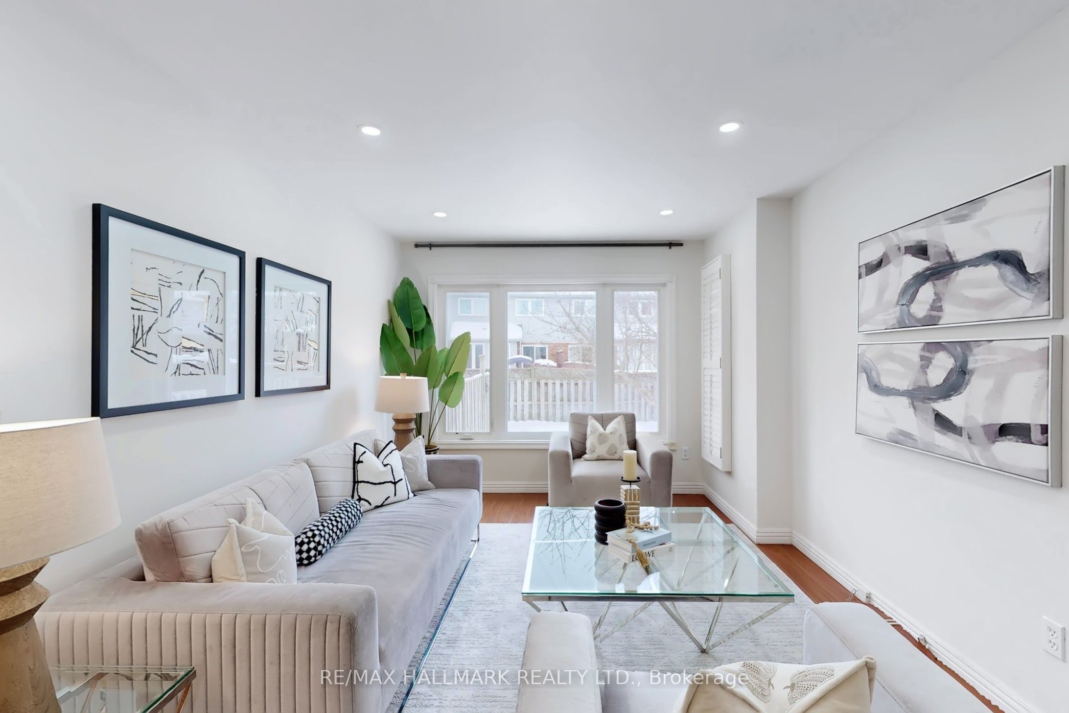 2783 Lindholm Crescent