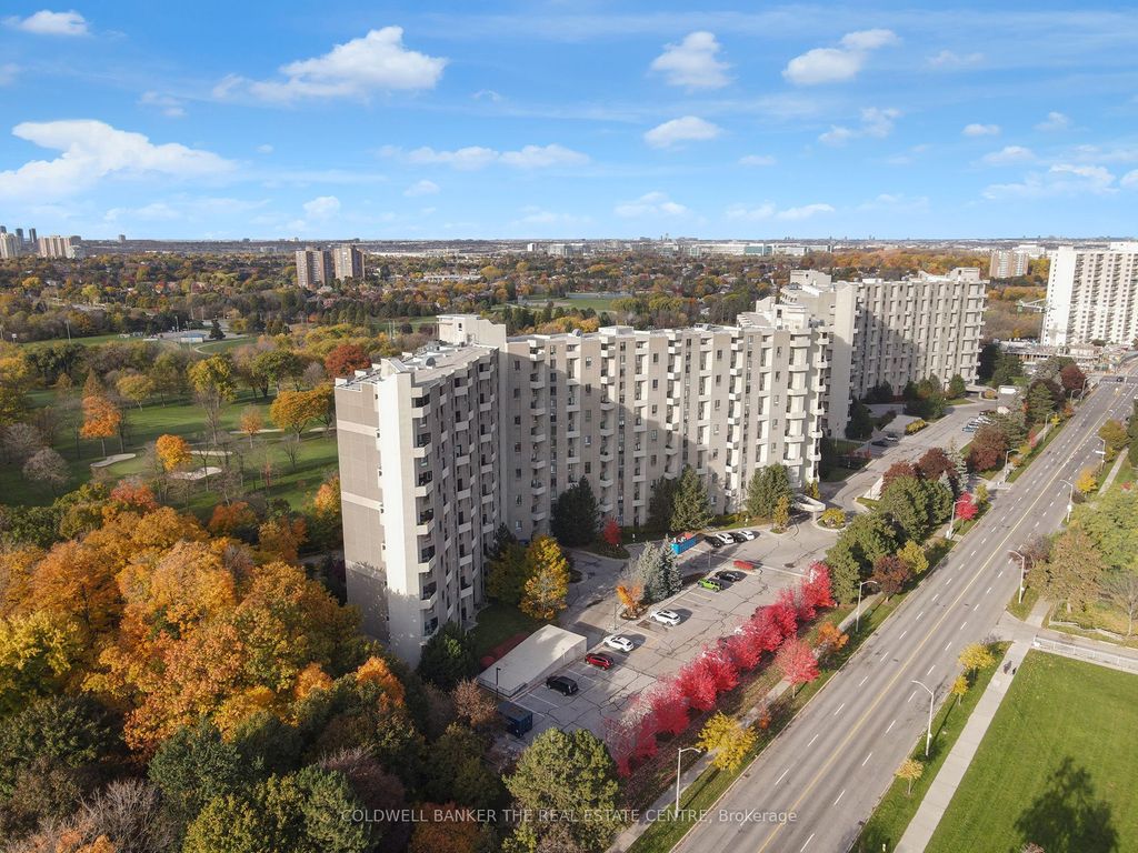 Photo of 284 Mill Road #Unit E3, Toronto, ON M9C 4W6 (MLS # W12480228)