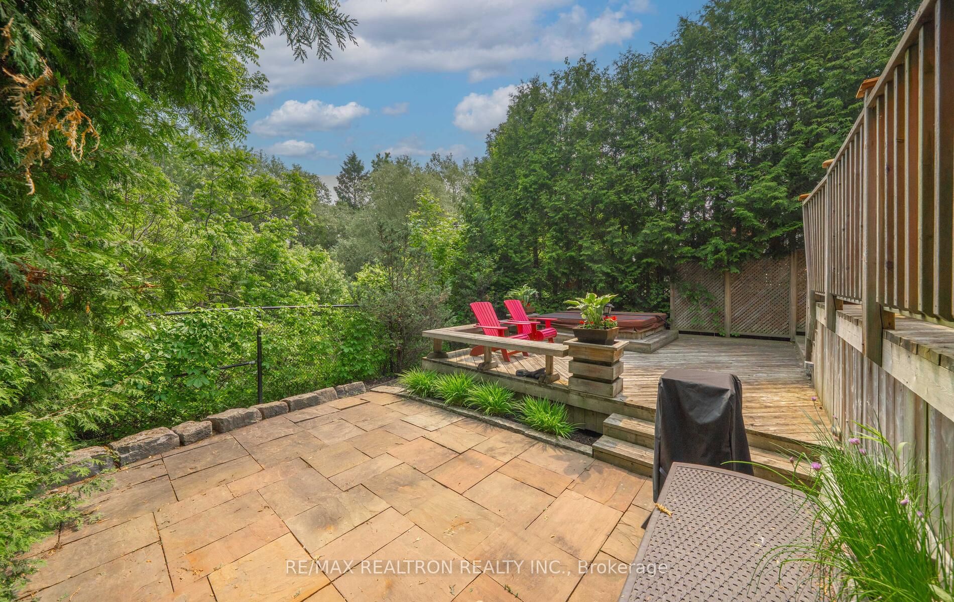 53 Hefhill Court