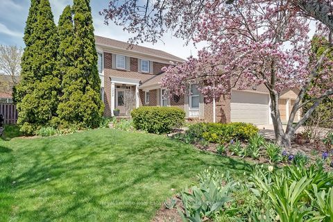 1225 Old Post Drive Oakville ON L6M 1A5