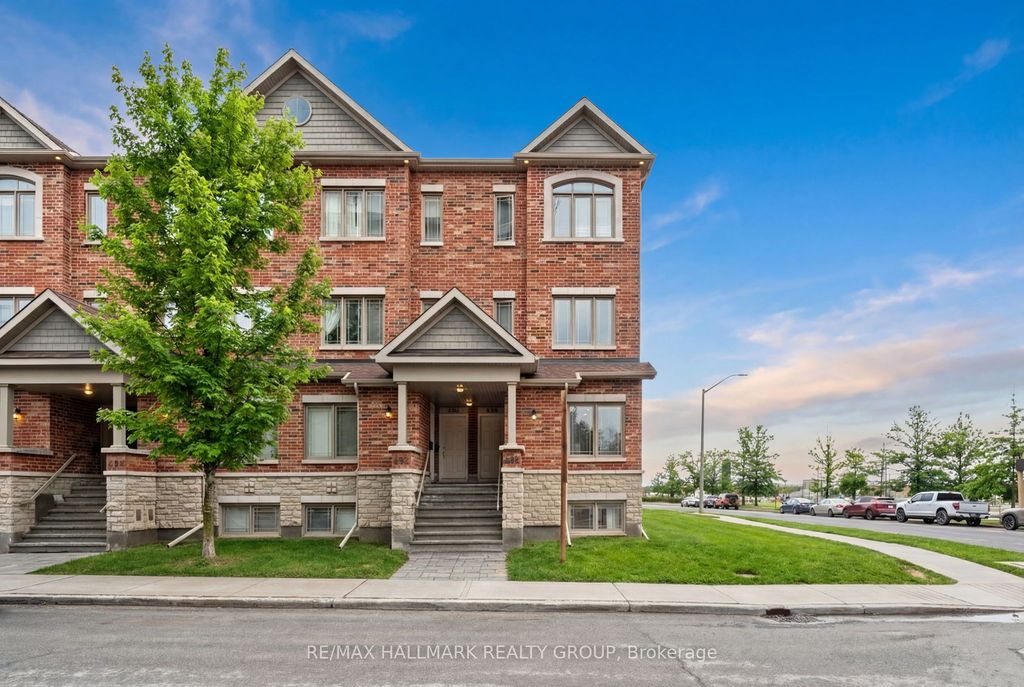 Photo of 498 LeBoutillier Avenue, Overbrook - Castleheights and Area, ON K1K 1V1 (MLS # X13065224)
