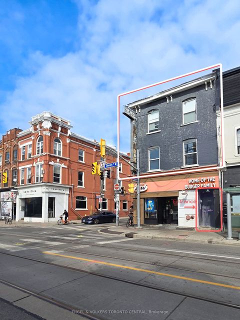 650 1/2 Queen Street W Toronto ON M6J 1E4