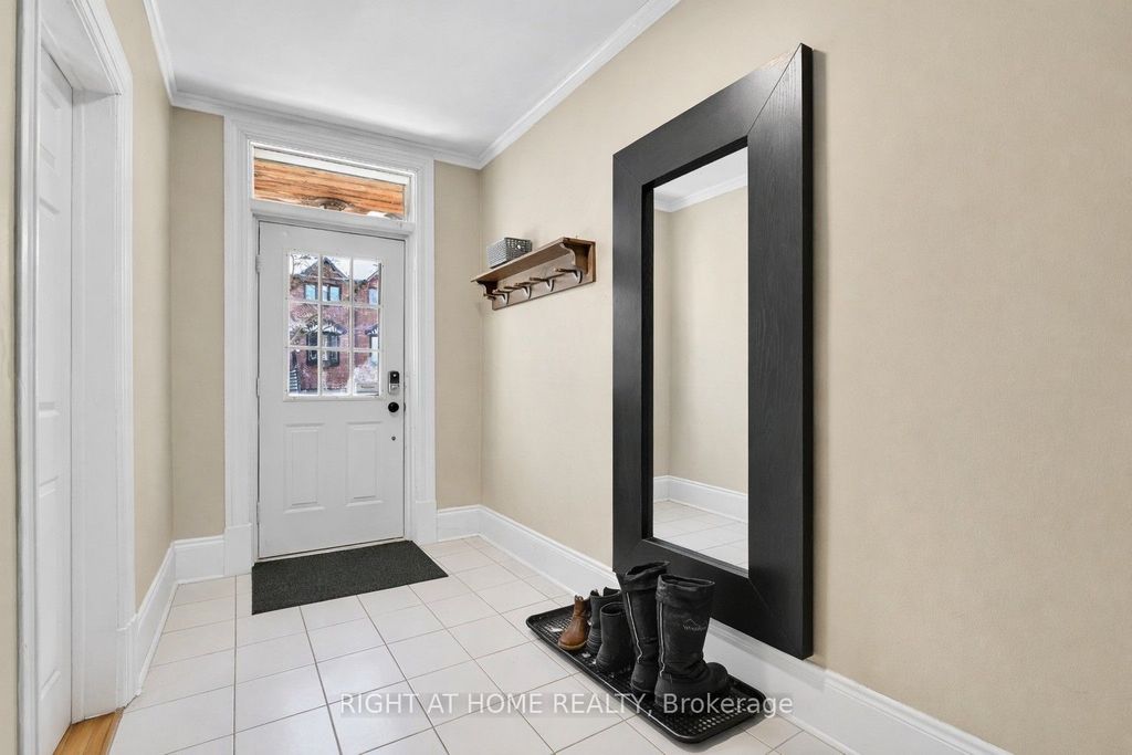 Photo of 95 Templeton Street, Lower Town - Sandy Hill, ON K1N 6X4 (MLS # X12794376)