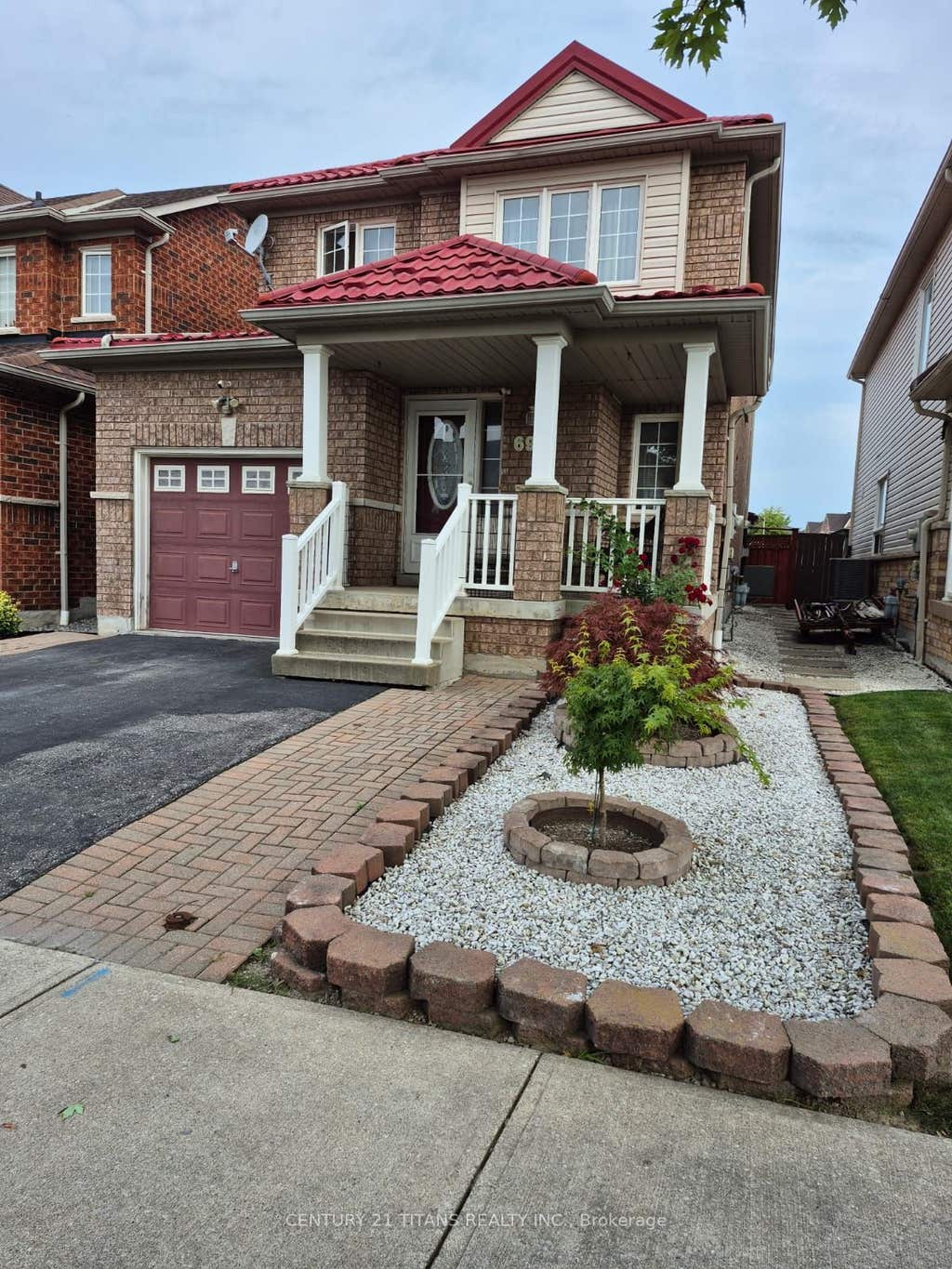 Photo of 69 Rampart Crescent, Whitby, ON L1P 1T7 (MLS # E13703930)
