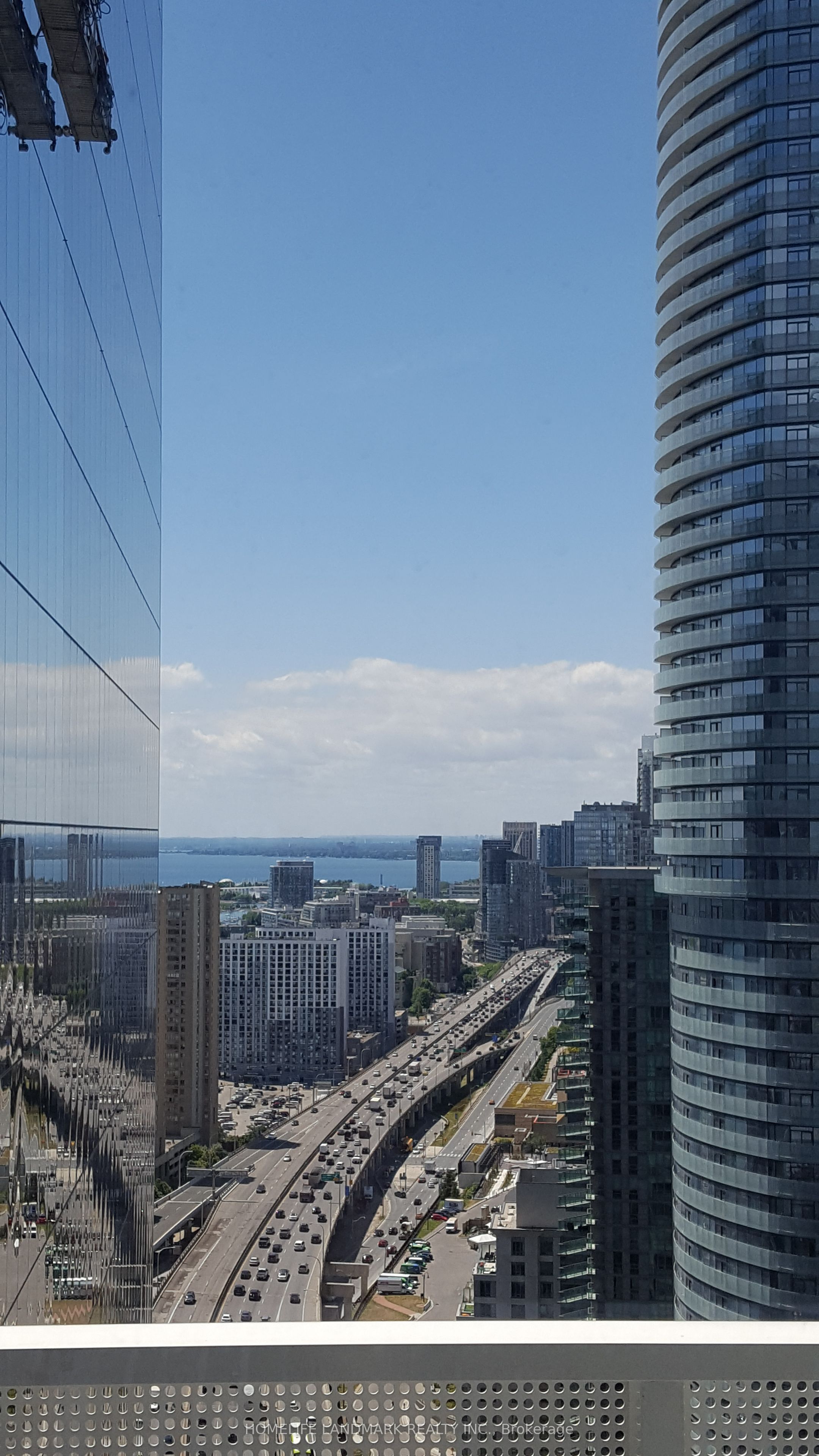100 Harbour Street 3401