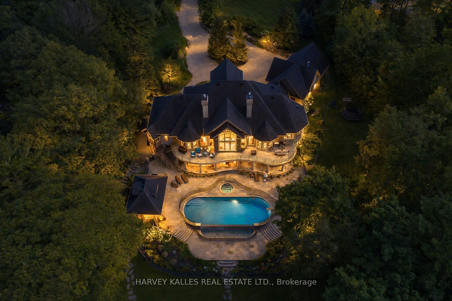 1562 Ladywood Way