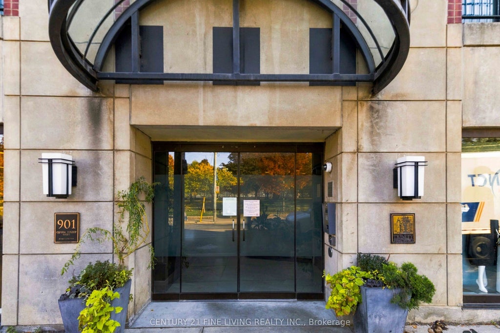 Photo of 901 Queen Street W #419, Toronto, ON M6J 3X4 (MLS # C14129956)