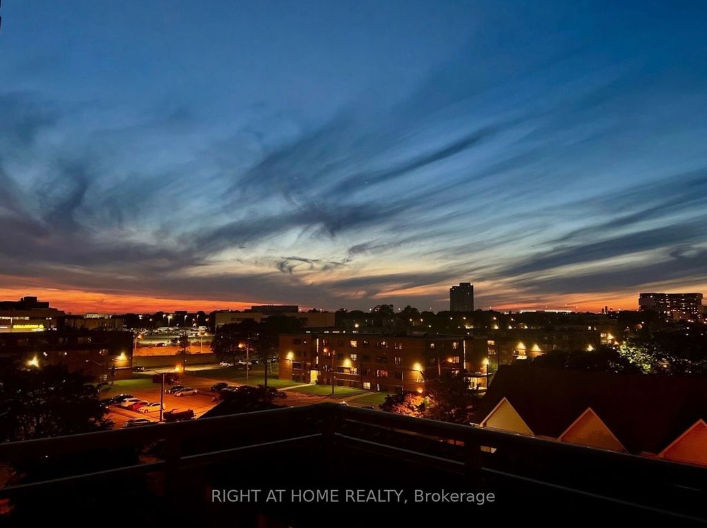 Photo of 650 Lawrence Avenue W #622, Toronto, ON M6A 3E8 (MLS # C12852294)