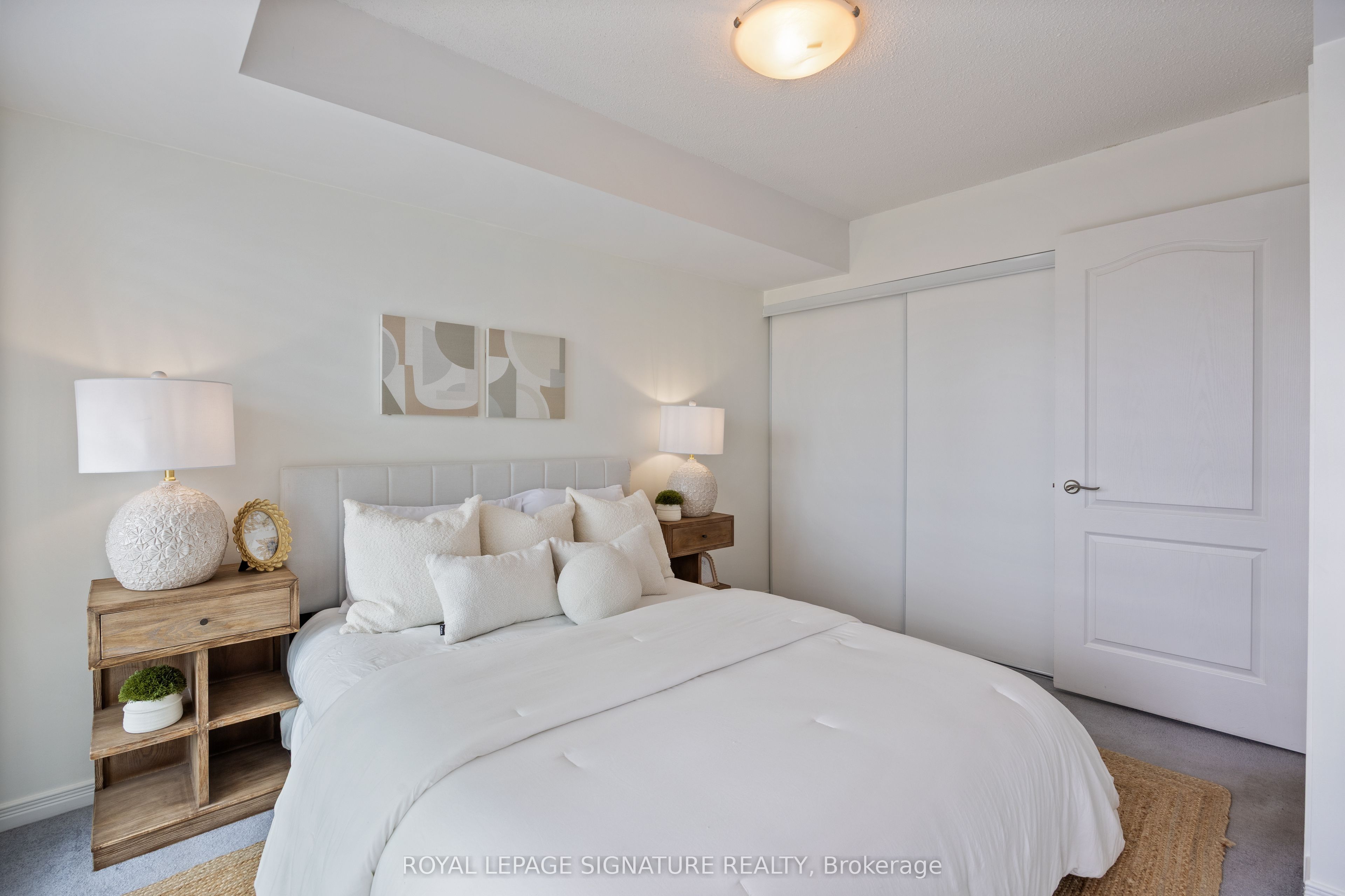 Toronto, ON M3B 3S5, Canada, 2 Bedrooms Bedrooms, ,1 BathroomBathrooms,Residential,Active,198357