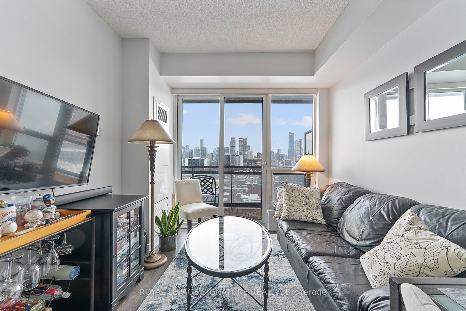 225 Sackville Street 1405