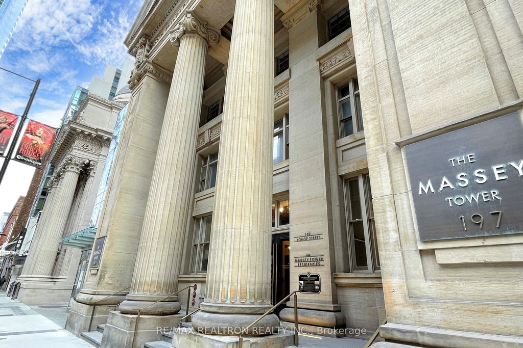 Photo of 197 Yonge Street #1505, Toronto, ON M5B 0C1 (MLS # C12791170)