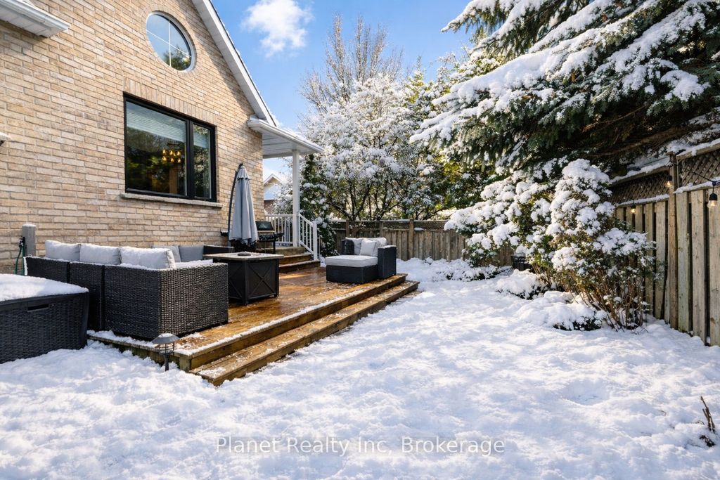 Photo of 63 Truesdale Crescent, Guelph, ON N1G 5H3 (MLS # X12804426)