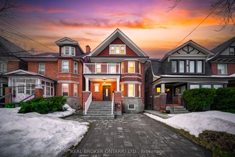 8 Springhurst Avenue Toronto ON M6K 1A9