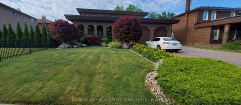 Photo of 44 Wigwoss Drive, Vaughan, ON L4L 2P8 (MLS # N12598496)