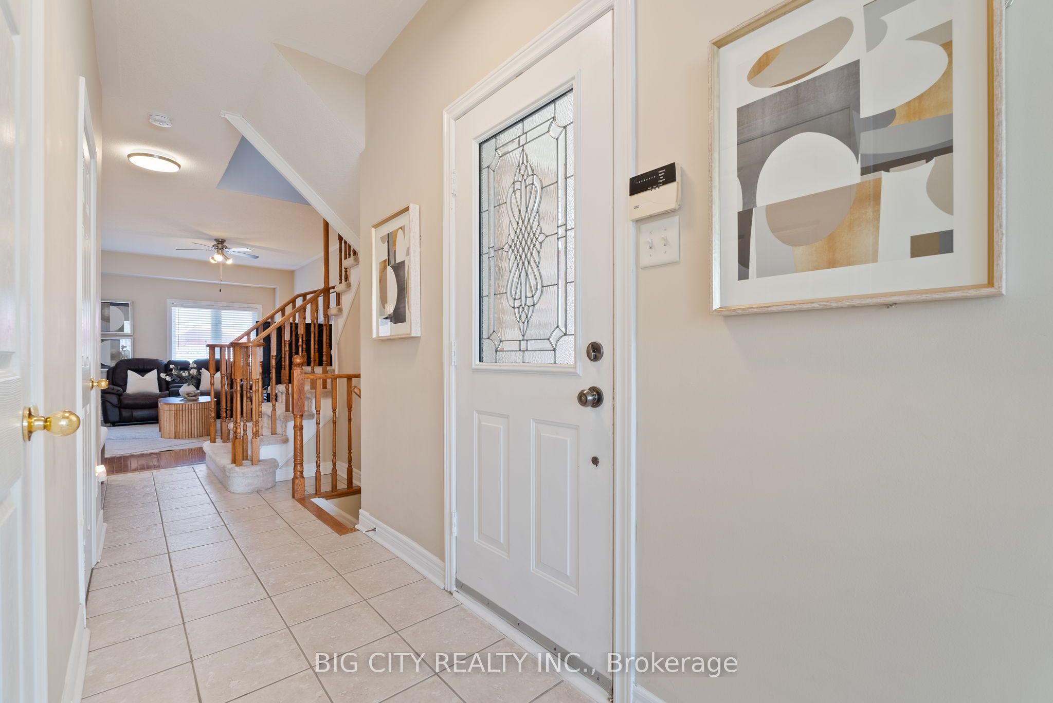98 Riverlands Avenue