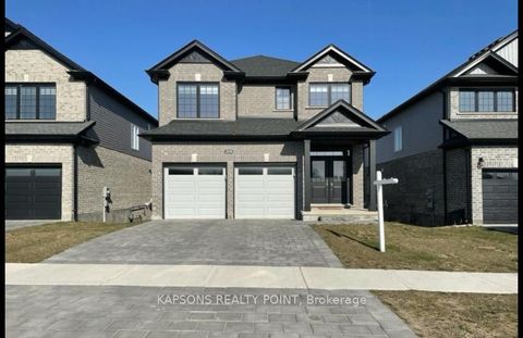 Property photo of 2579 sheffield boulevard 21, london south, ON n6m 0g4