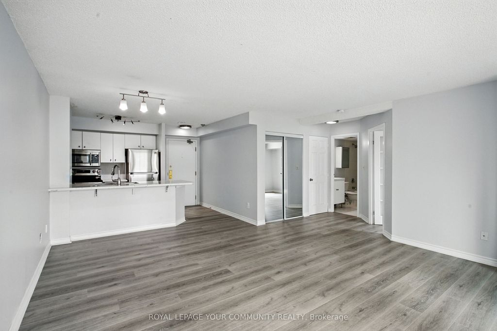 Photo of 25 Grenville Street #1103, Toronto, ON M4Y 2X5 (MLS # C12436404)