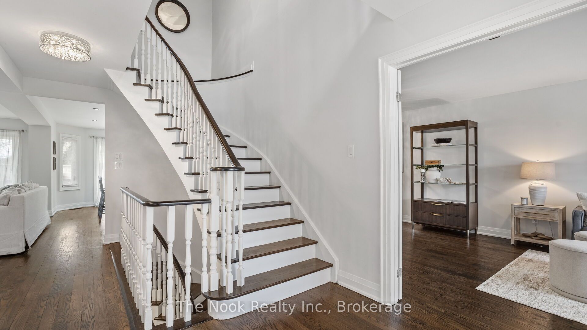 938 Wetherby Lane