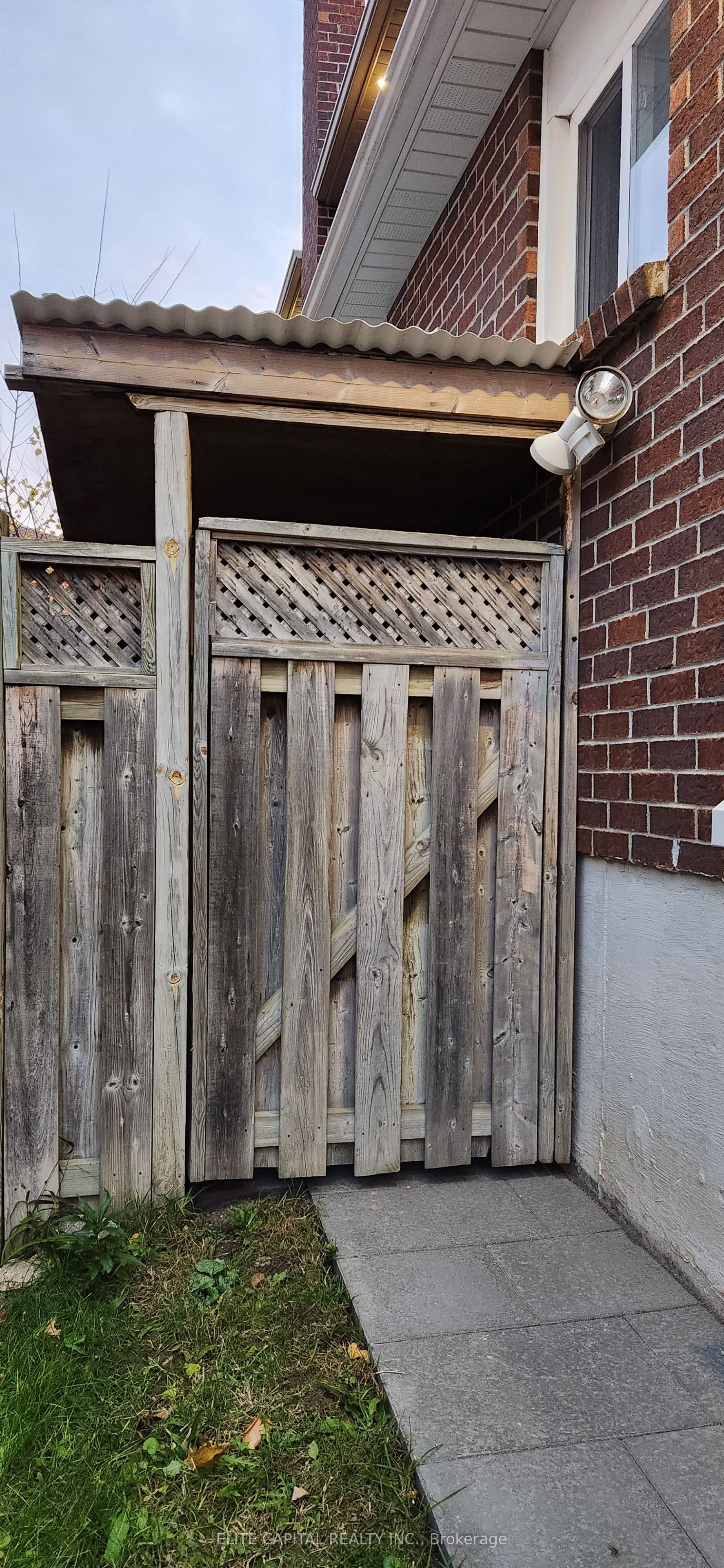 231 Valleymede Drive