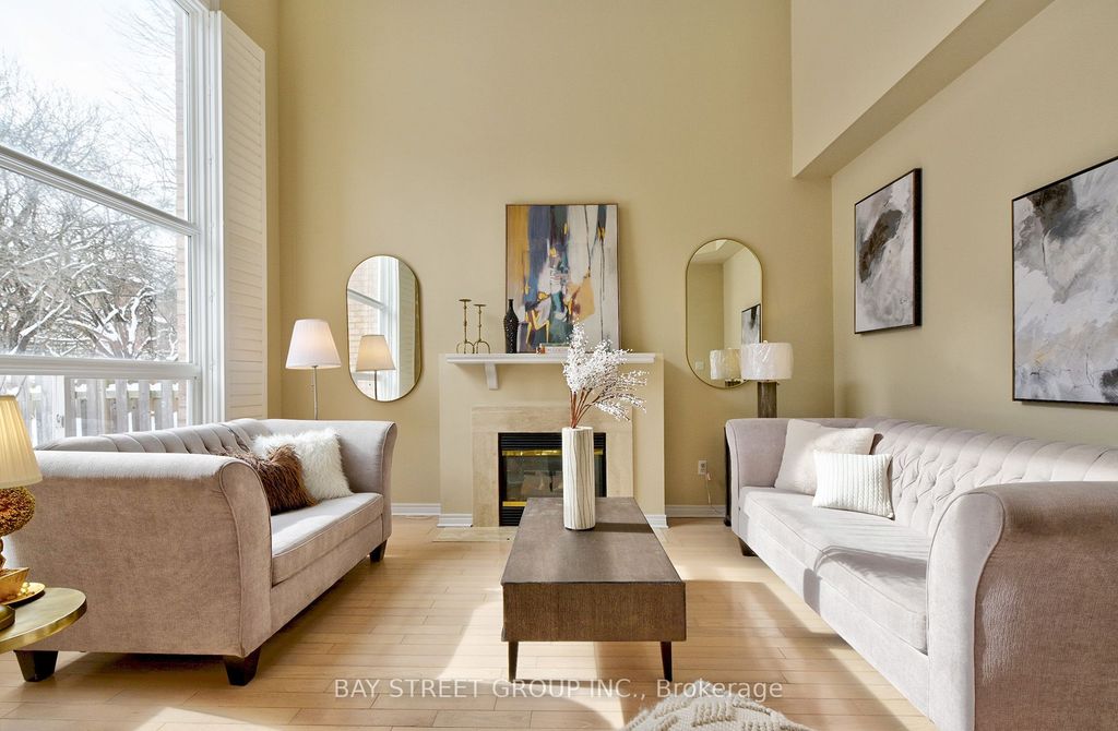 Photo of 43 English Oak Drive, Richmond Hill, ON L4E 3W2 (MLS # N12719566)