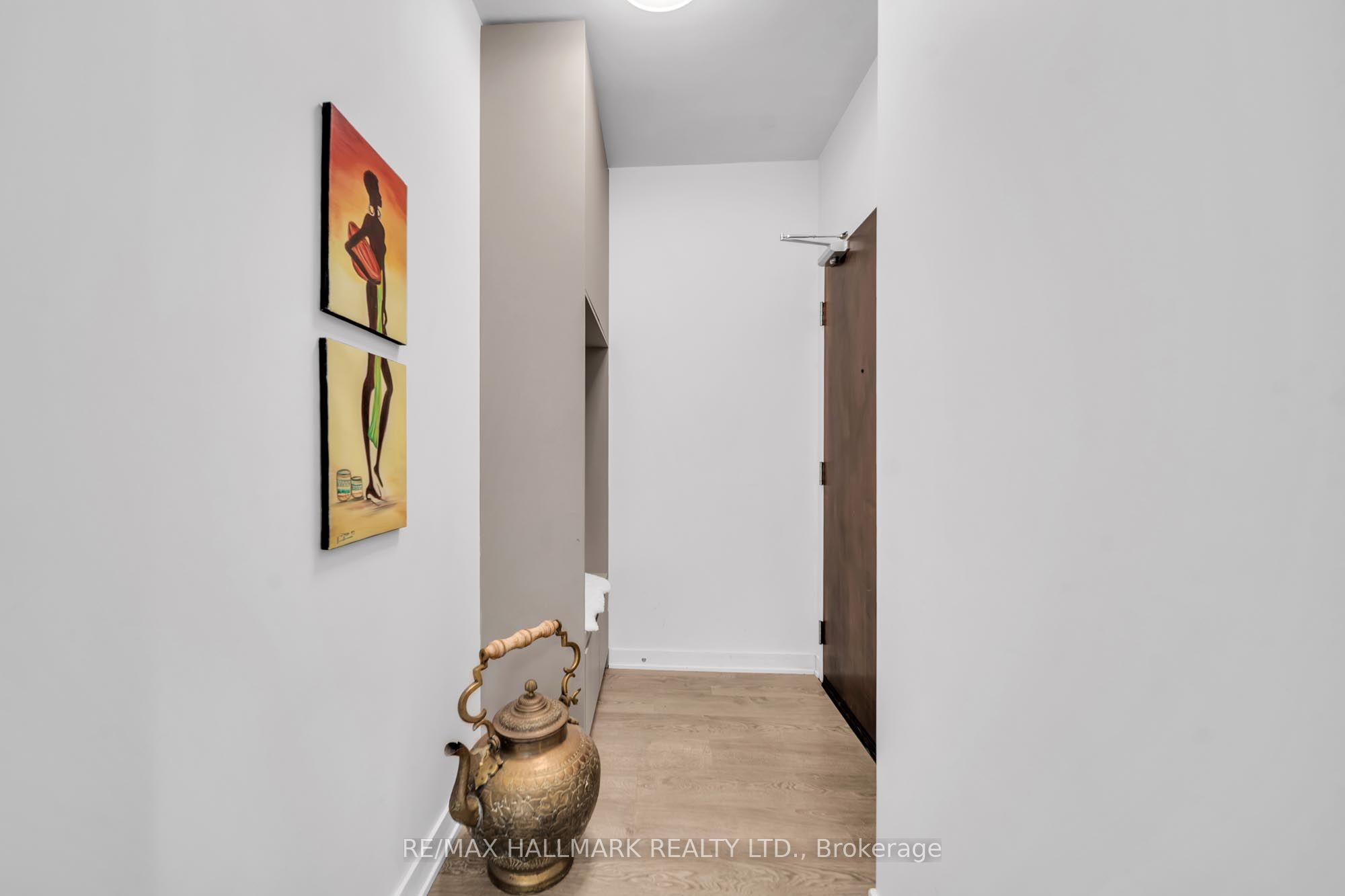 120 Eagle Rock Way 1506