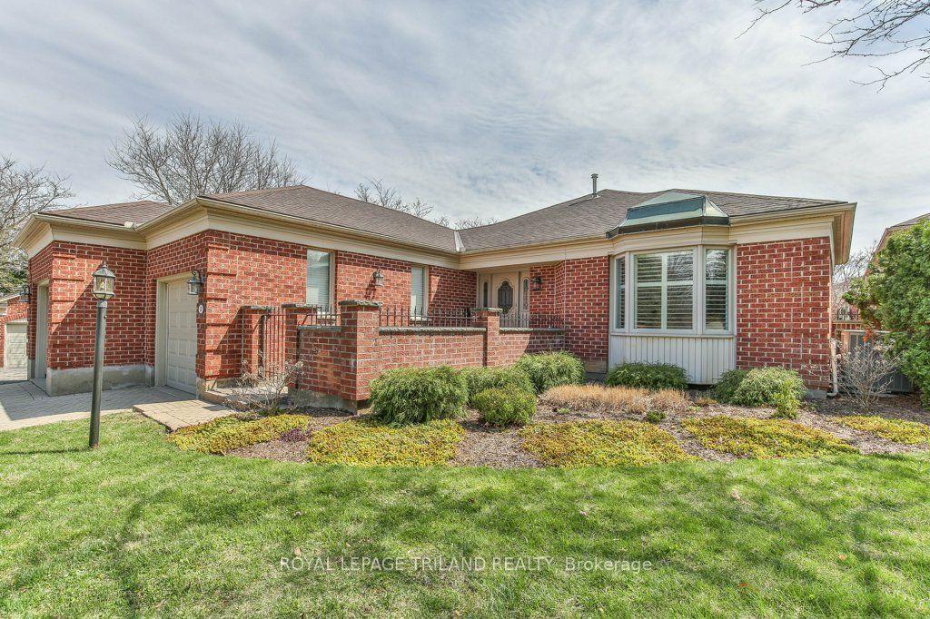 Photo of 60 ROSECLIFFE Crescent #8, London South, ON N6K 4E5 (MLS # X13459790)